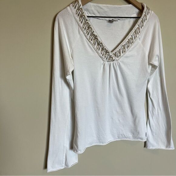 prAna Women's V-Neck Embroidered Shirt - Picture 3 of 10